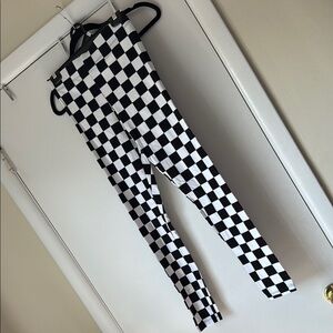 Black & White blocked Checkered Leggings phish kasvot vaxt brand new forever 21